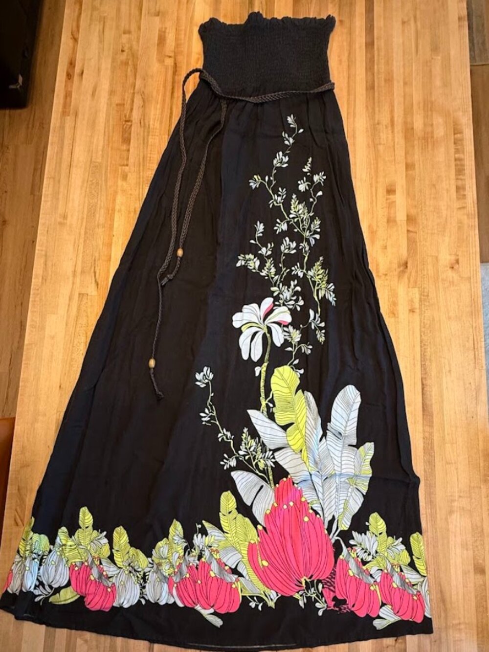 Mahina Size M Black Floral Strapless Maxi Dress